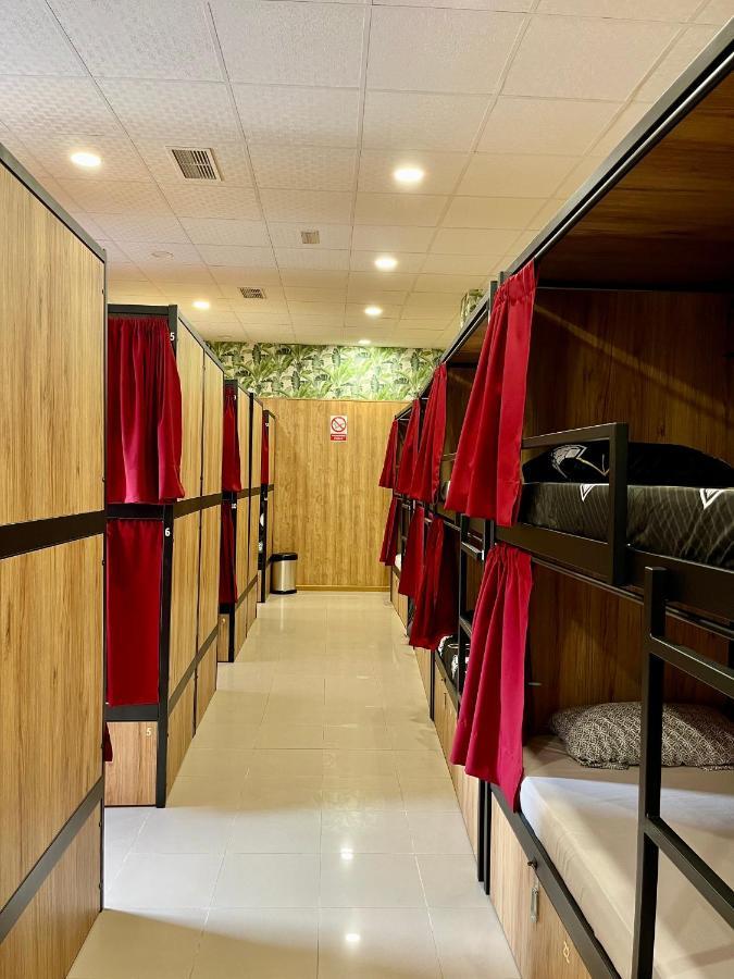 Hostel Velvet *