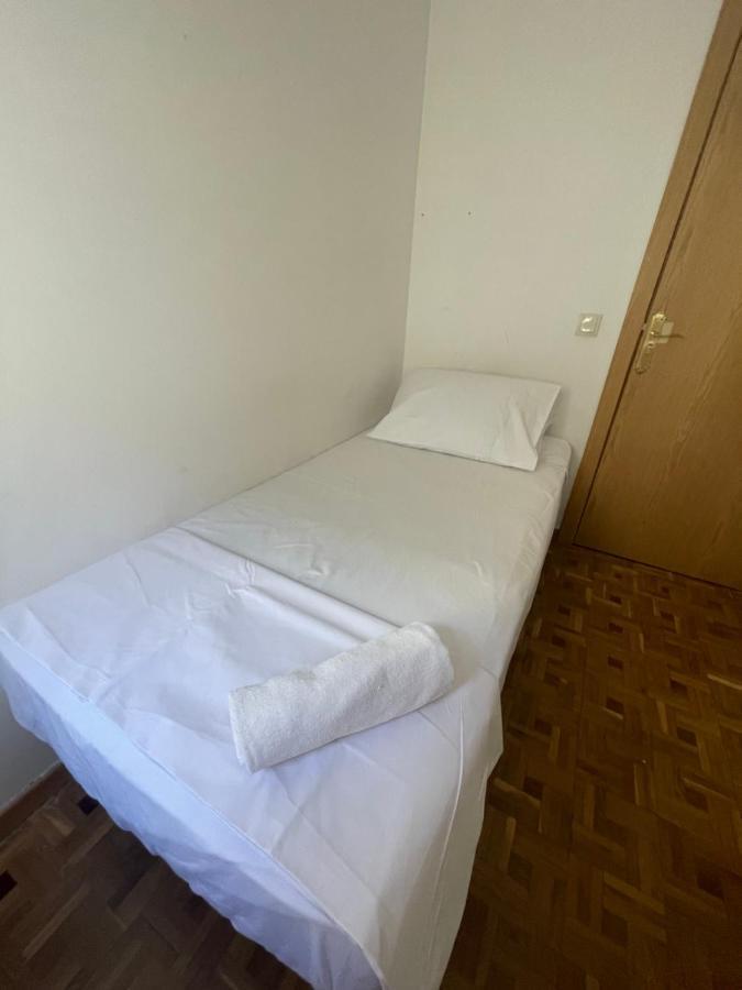 Quarto em Acomodações Particulares Hermosilla *