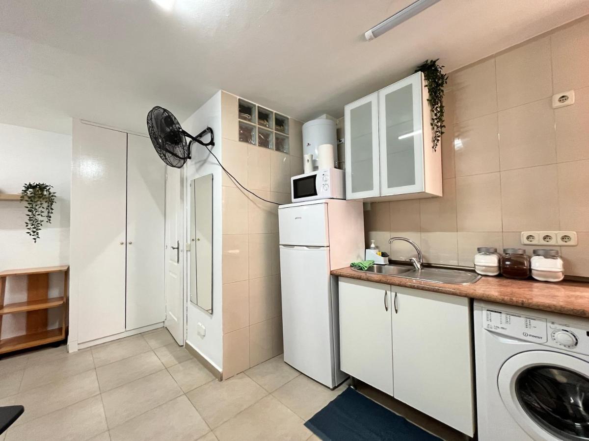 Estudio Acogedor Amparo Temporal Apartment