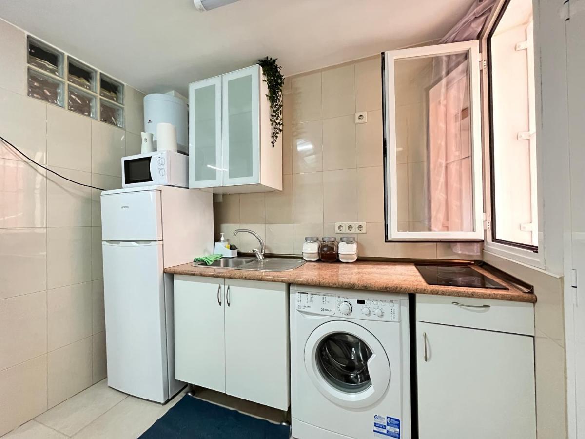 Estudio Acogedor Amparo Temporal Apartment *