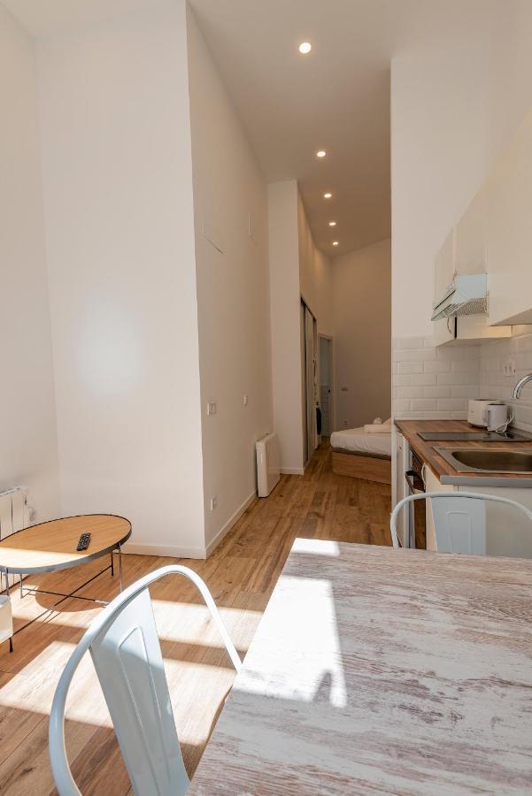 Apartment 1 Min Metro A Pie, 4km De Sol, Centro De C Madrid