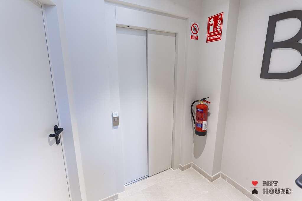 Hotel Rubik En Madri