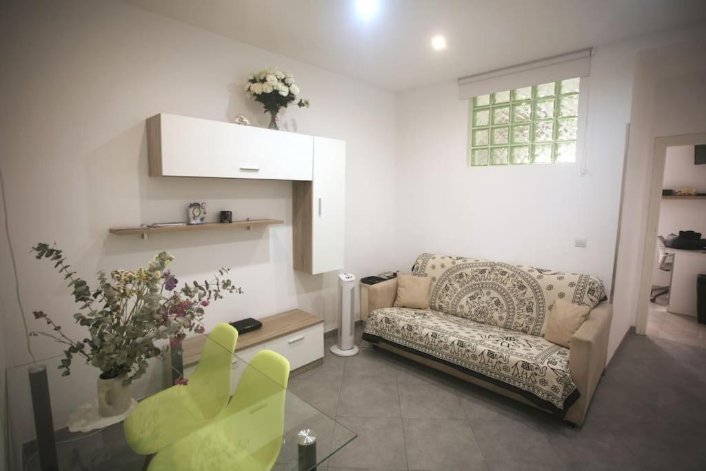 Divina Malasana Apartamento