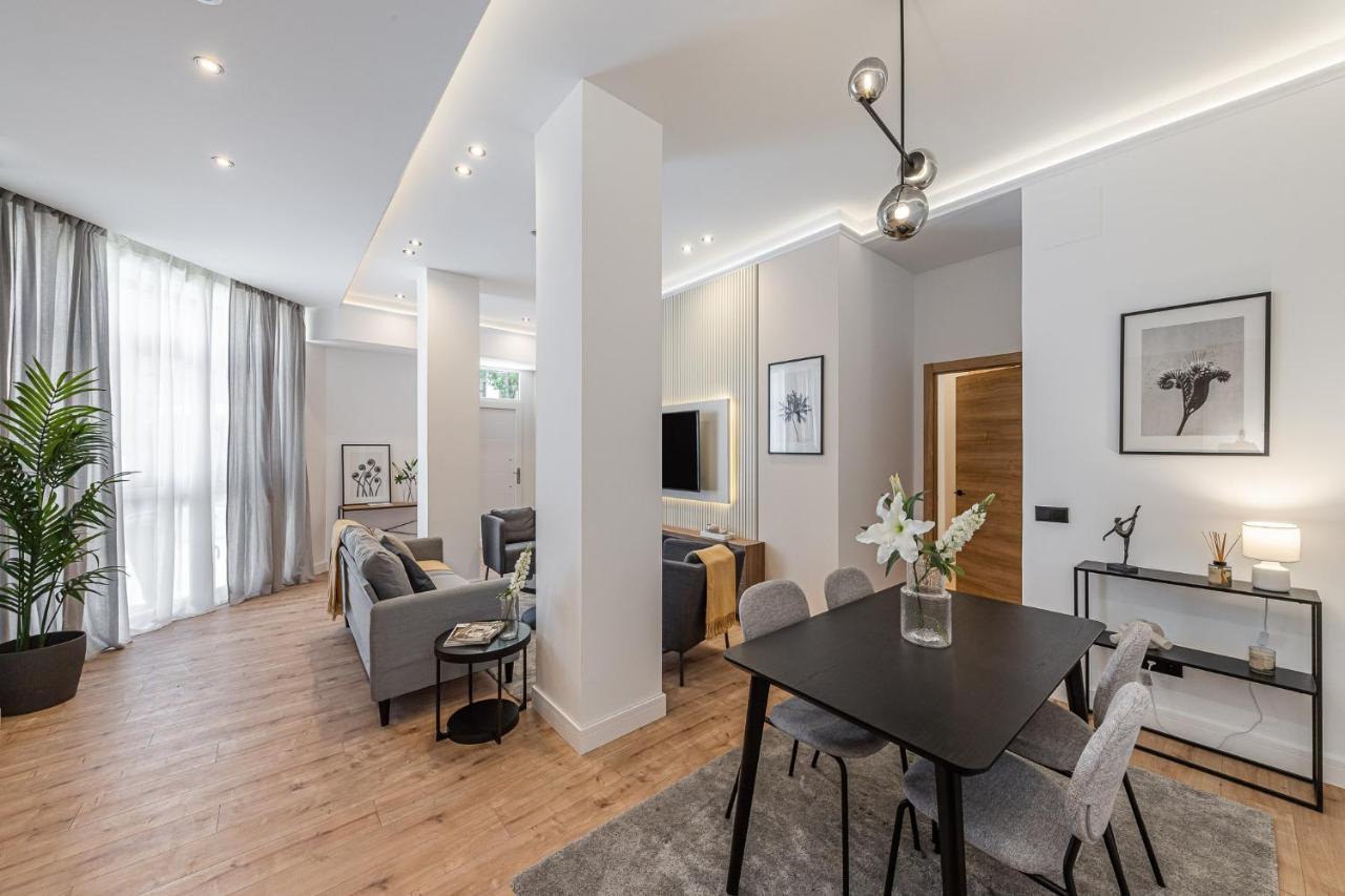 Exyca Embajadores Apartamento *