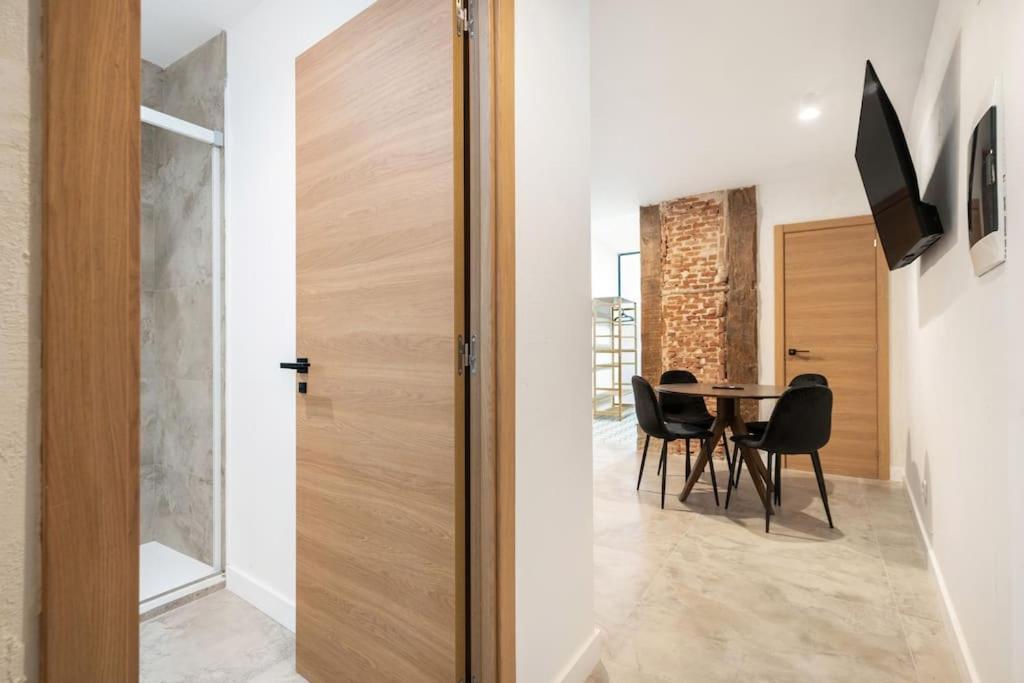 Flat In Lavapies At Street Level S23a Apartamento
