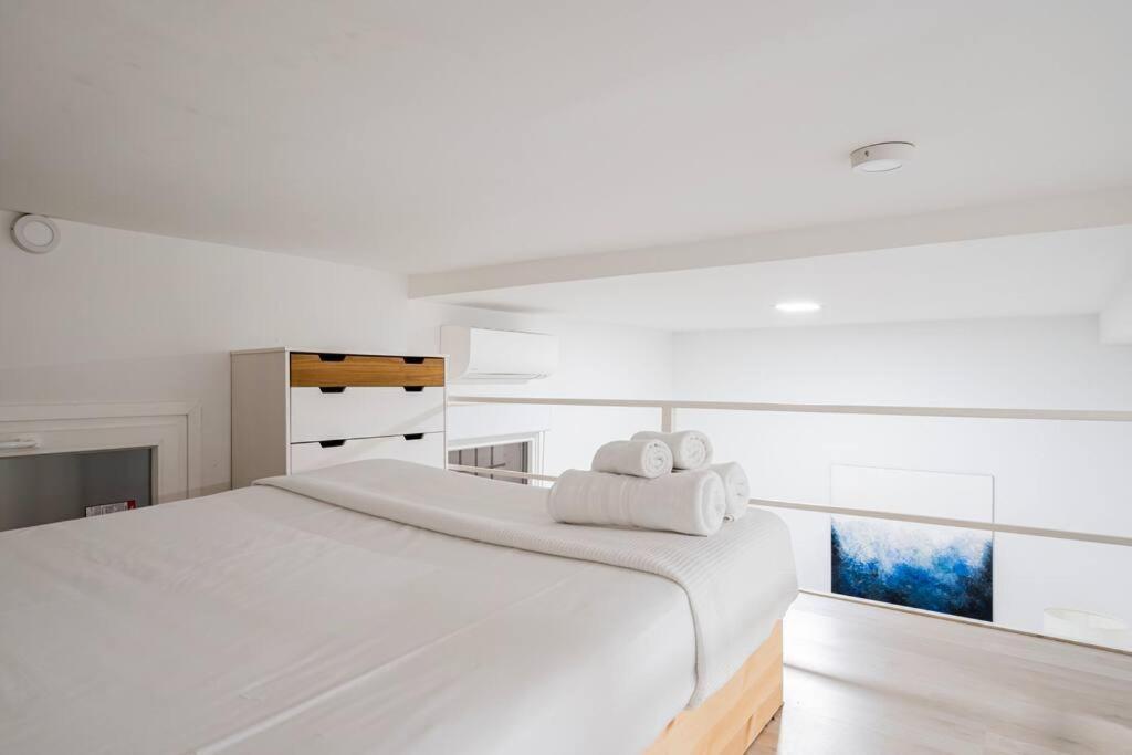 In Chamberi Pon23 * Madrid