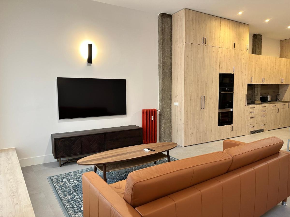 Vr Palace Apartment *