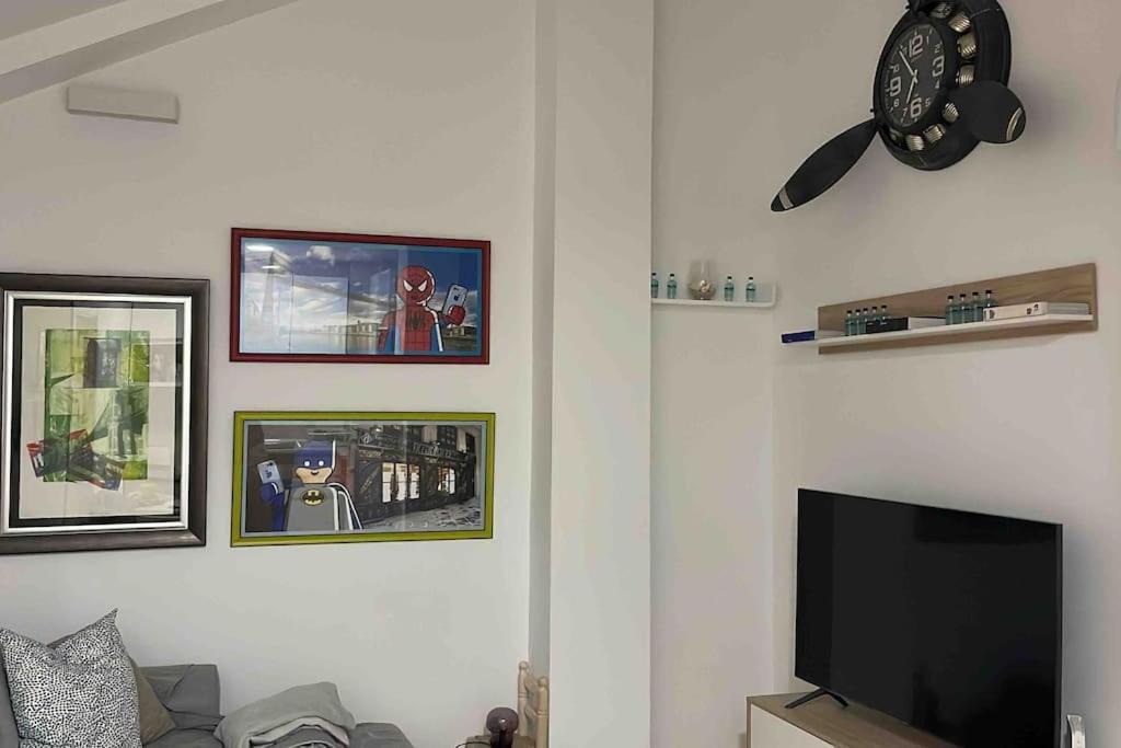 Apartment Recien Reformado En Barajas Pueblo