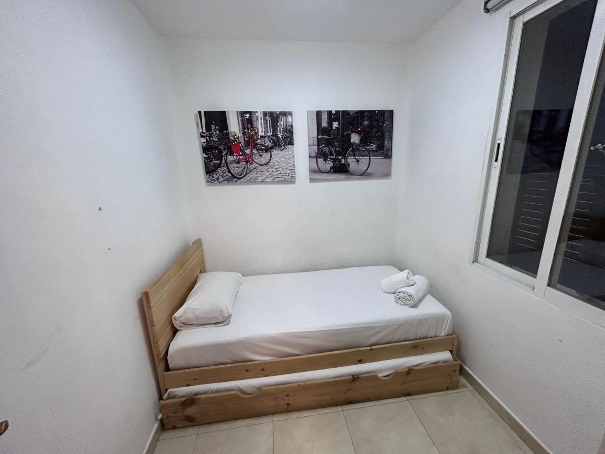 Apartment Quiet Flat In Interior Floor Atocha-de23 *