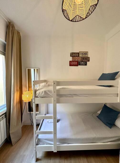 Apartamento Nuevo Apt De Diseno 7pax En Centro/la Latina