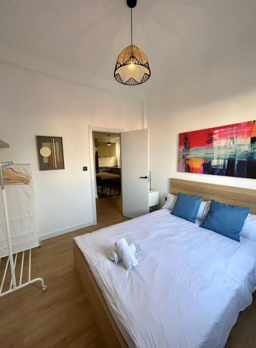 Nuevo Apt De Diseno 7pax En Centro/la Latina * Madrid