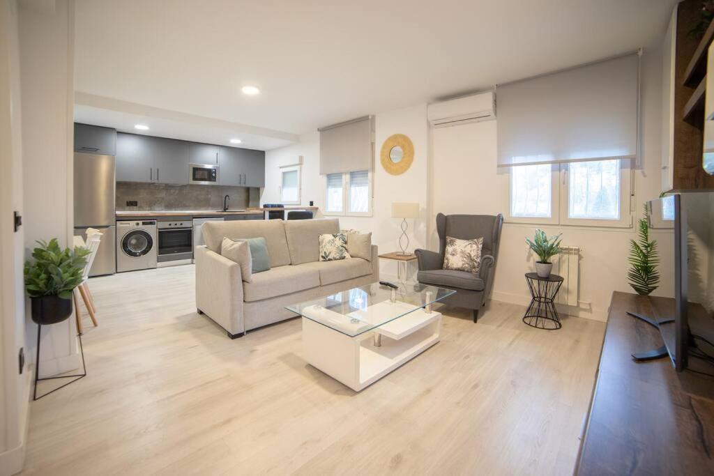 Apartamento Ifema-airport. 2 Bed. Ac Madrid