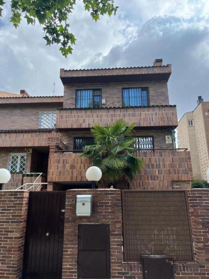 C6 Exclusiva Zona Apartment Madrid