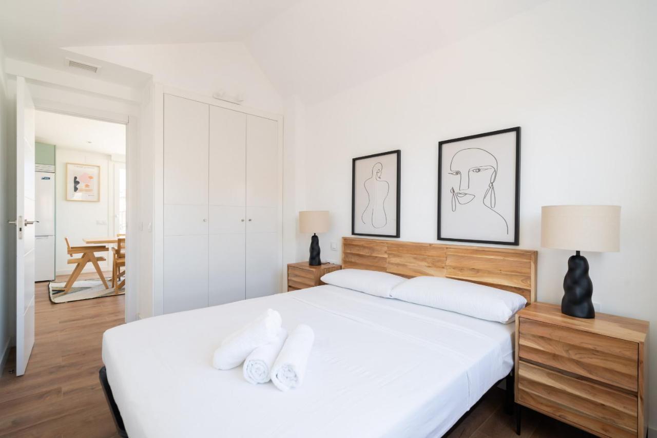Atico Reformado En Rio Apartment Madrid