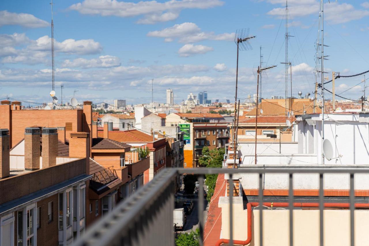 Apartment Atico Reformado En Rio Madrid