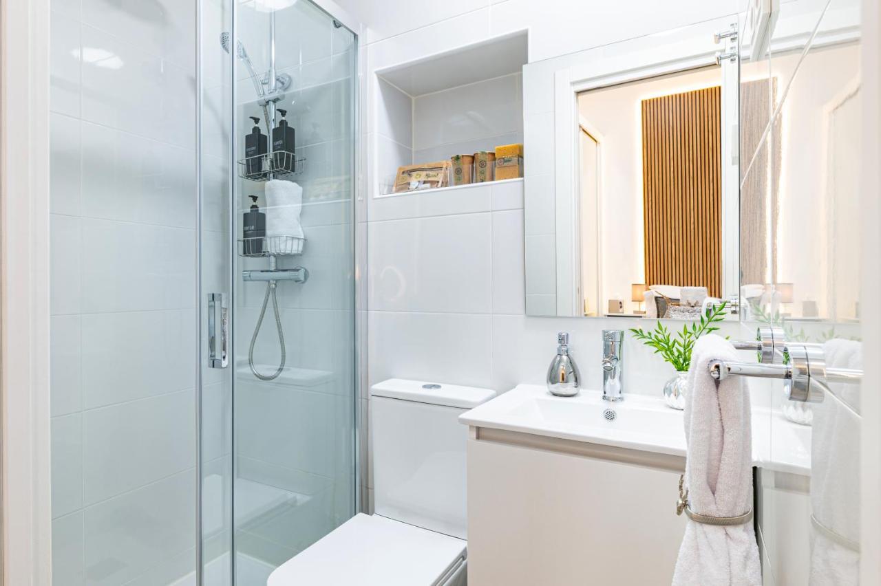 Apartment Sleep, Shower And Coffee Near Madrid's Gran Via