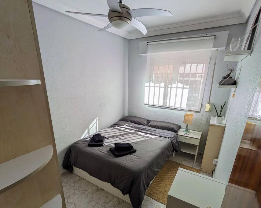 Acogedor Y Parking Apartment Madrid