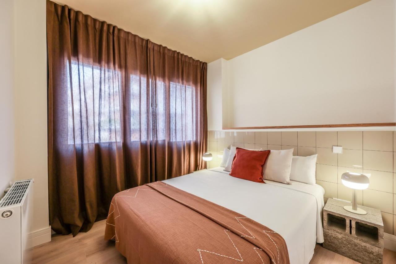 Amazinn Places Palacio Real Apartment