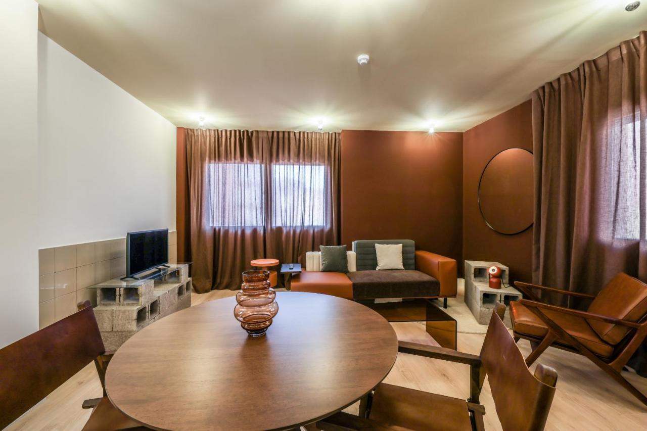 Amazinn Places Palacio Real Apartment