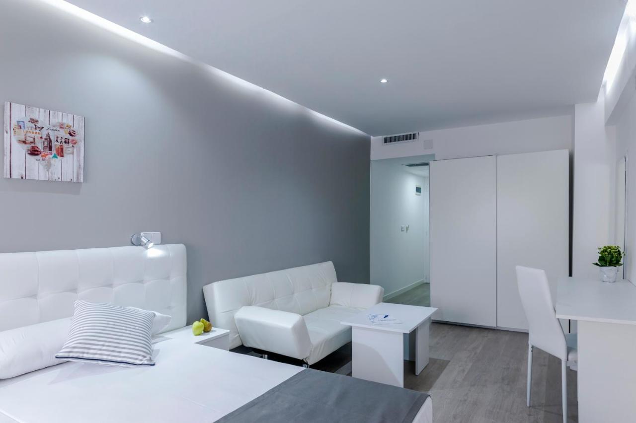 Boutique Urban Genova Aparthotel 2*