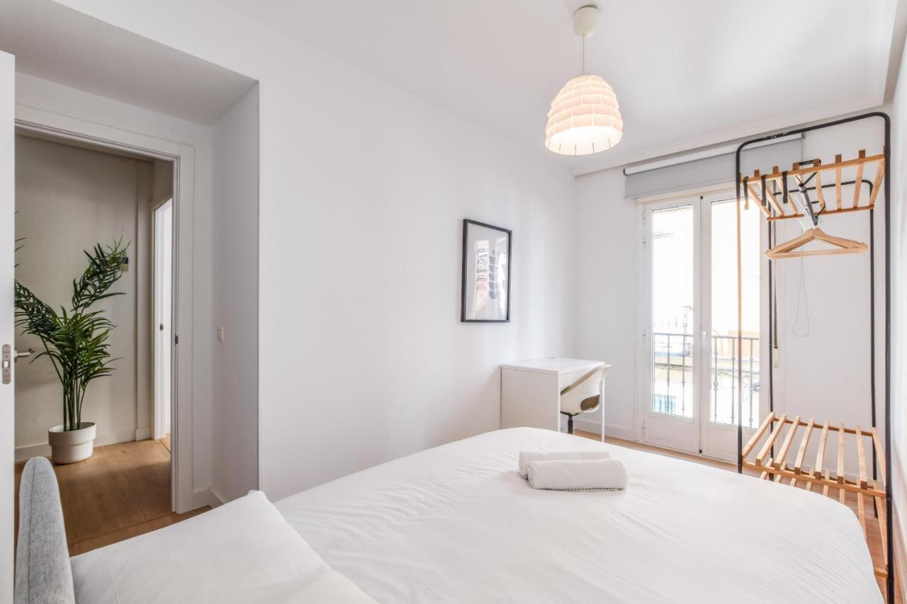 Apartment Reformados En Lavapies