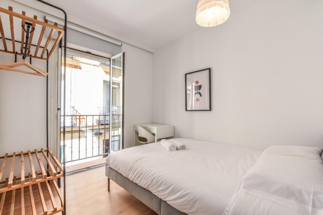 Apartment Reformados En Lavapies
