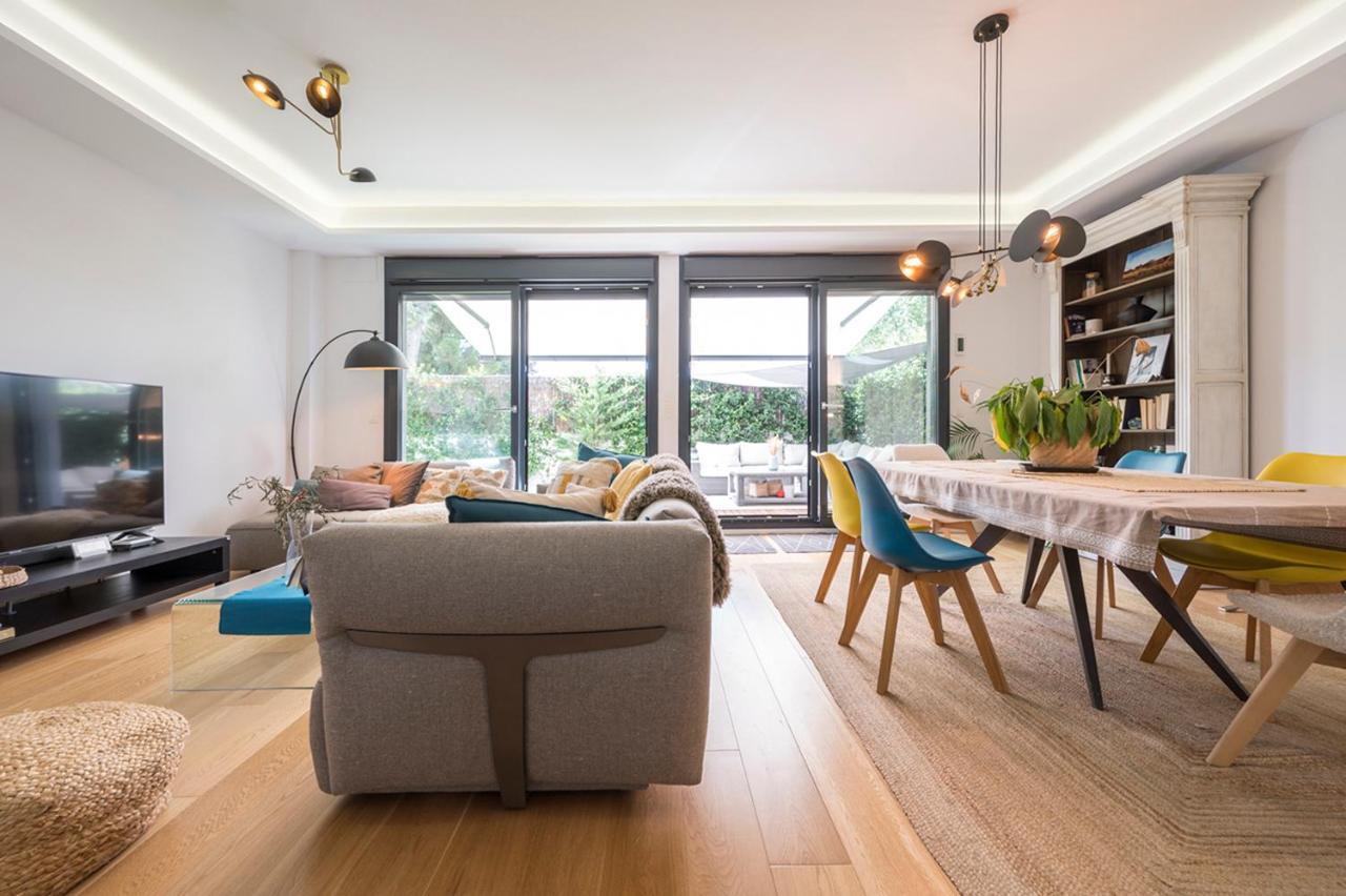 Lujoso Chalet Con Piscina Privada, Jardin Y Domotica En Puerta De Hierro Apartamento Madrid