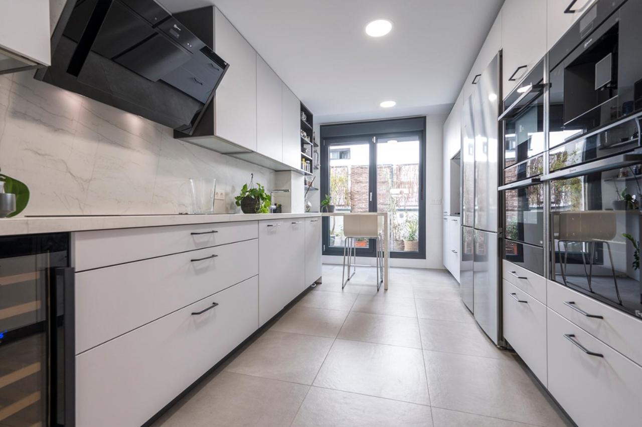 Apartamento Lujoso Chalet Con Piscina Privada, Jardin Y Domotica En Puerta De Hierro Madrid