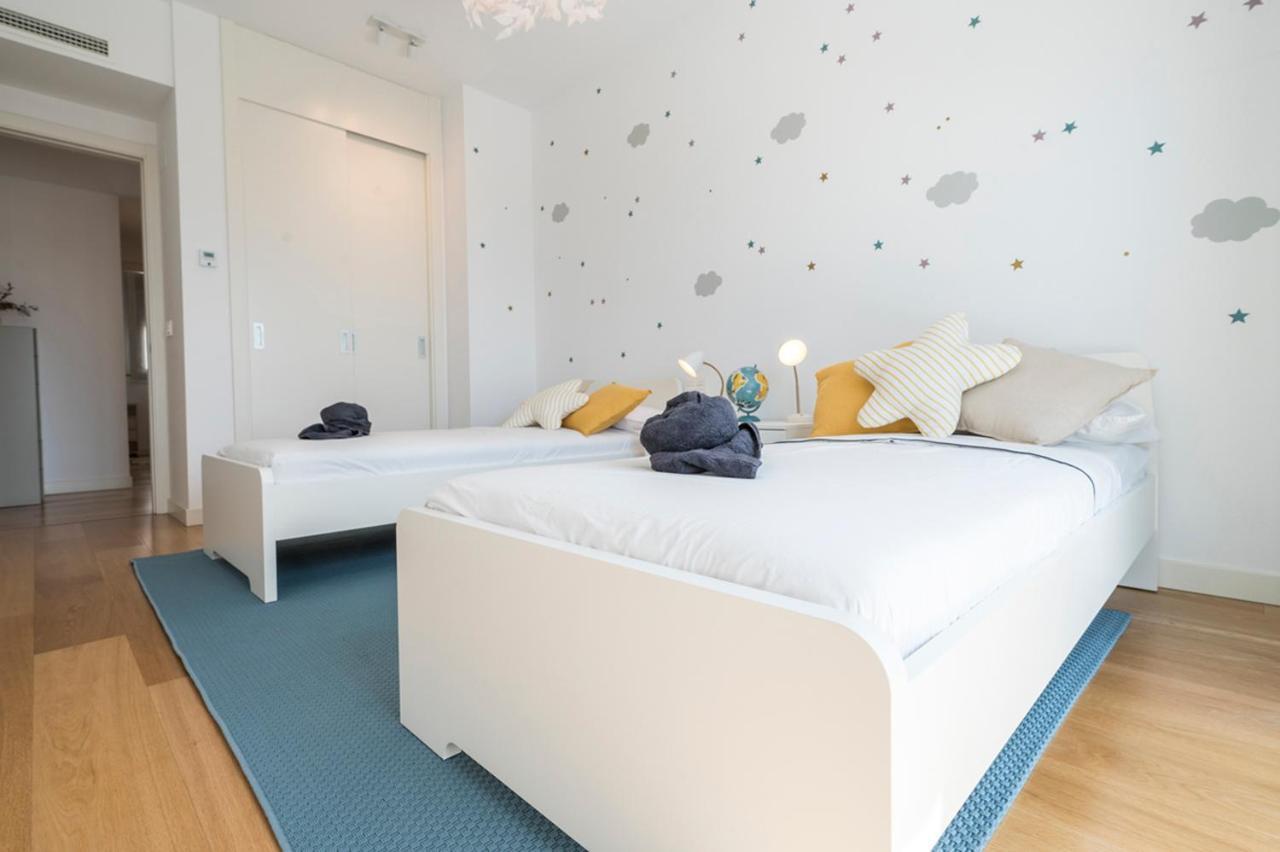 Lujoso Chalet Con Piscina Privada, Jardin Y Domotica En Puerta De Hierro Apartment Madrid