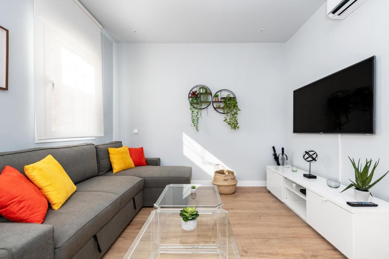 Bright Apartment- 1bd 1bth- Alonso Cano