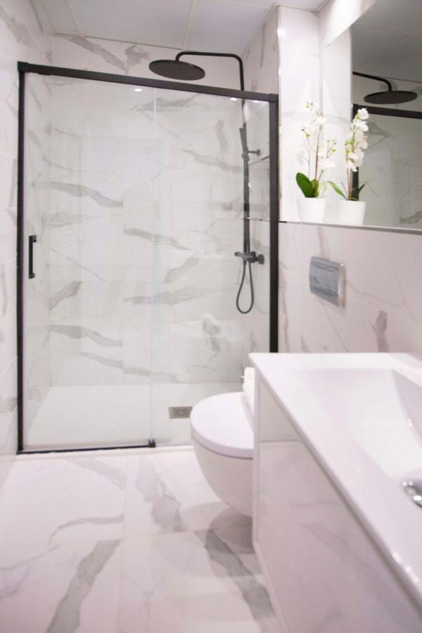 1 Bedroom 1 Bathroom Furnished - Salamanca - Executive Style - Mintystay Apartamento *
