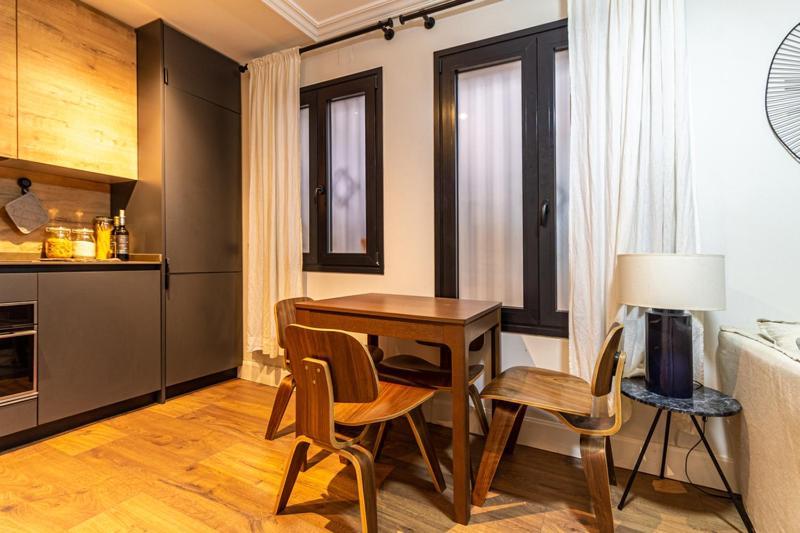 Realbites Apartment *