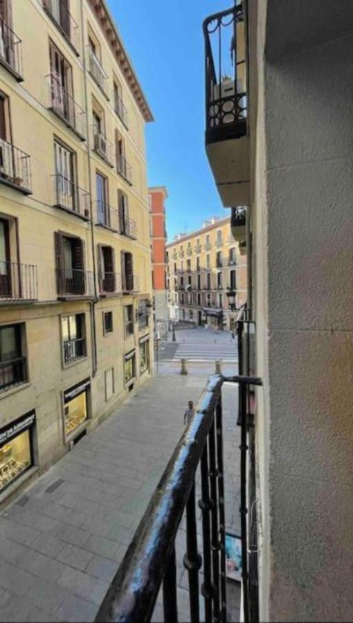 Casa Boss Plaza Mayor Apartment *