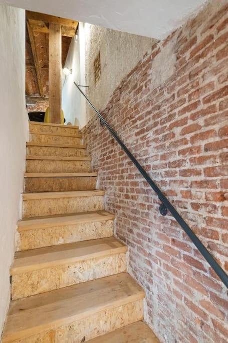 Flat In Lavapies At Street Level S23c Apartment