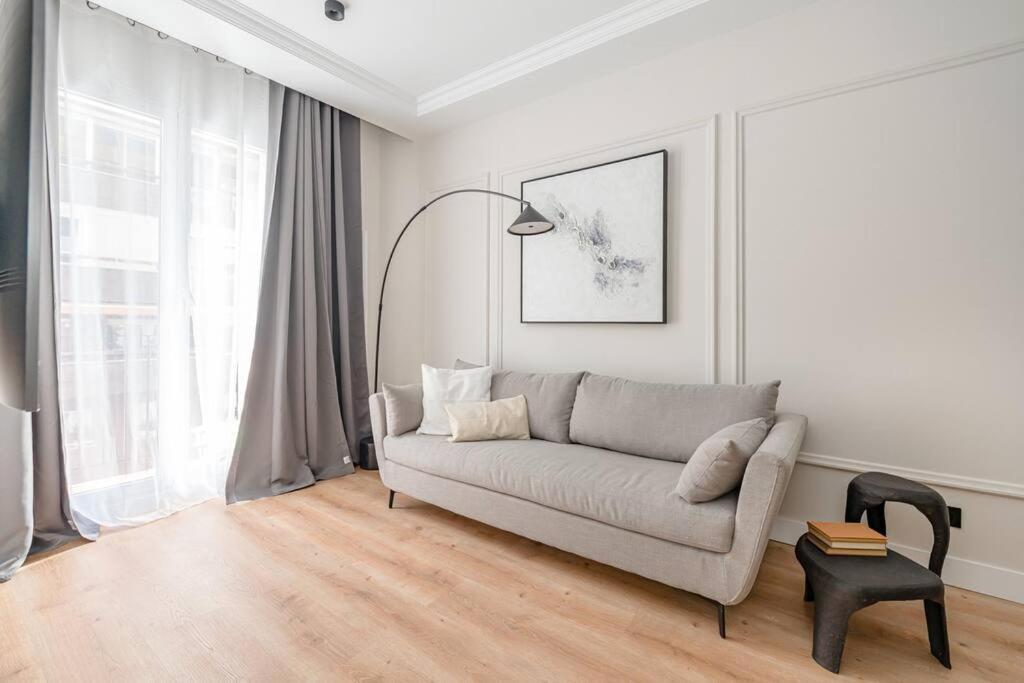 Apartment Goya Vi Calle Hermosilla 2br 2bh