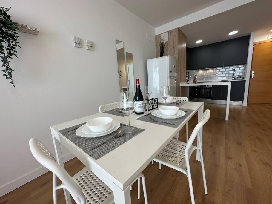 Apartment Living - Cuatro Vientos