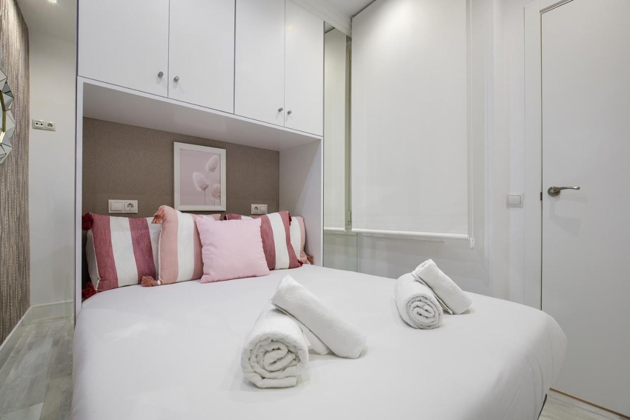 Charming Plaza Del Dos De Mayo Apartment *
