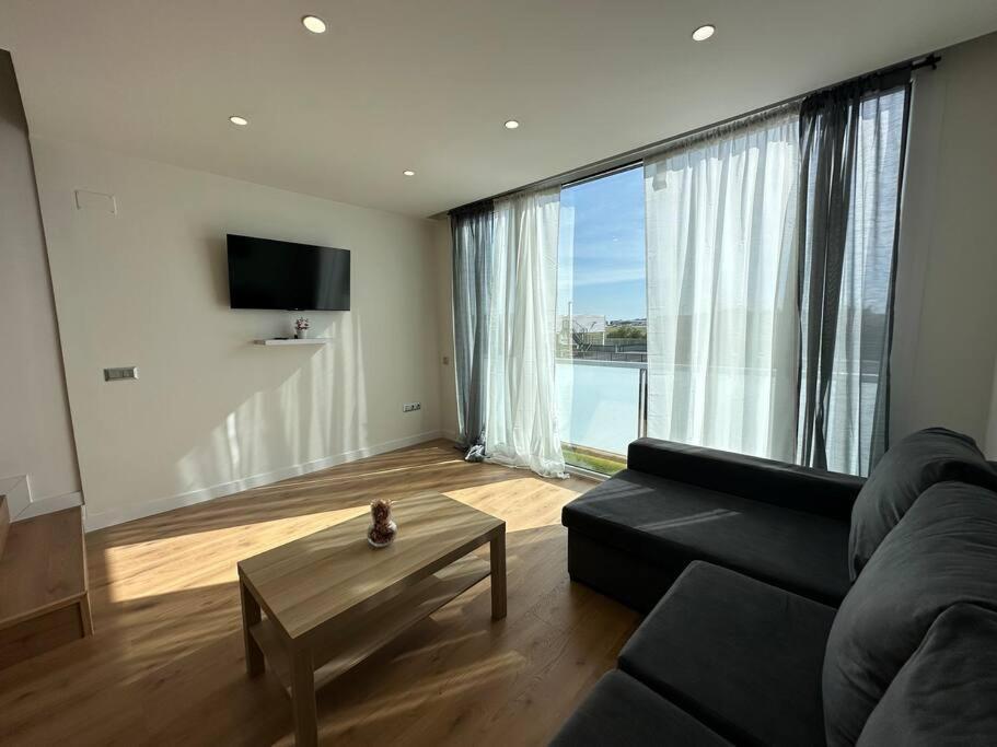 Living - Cuatro Vientos Madrid