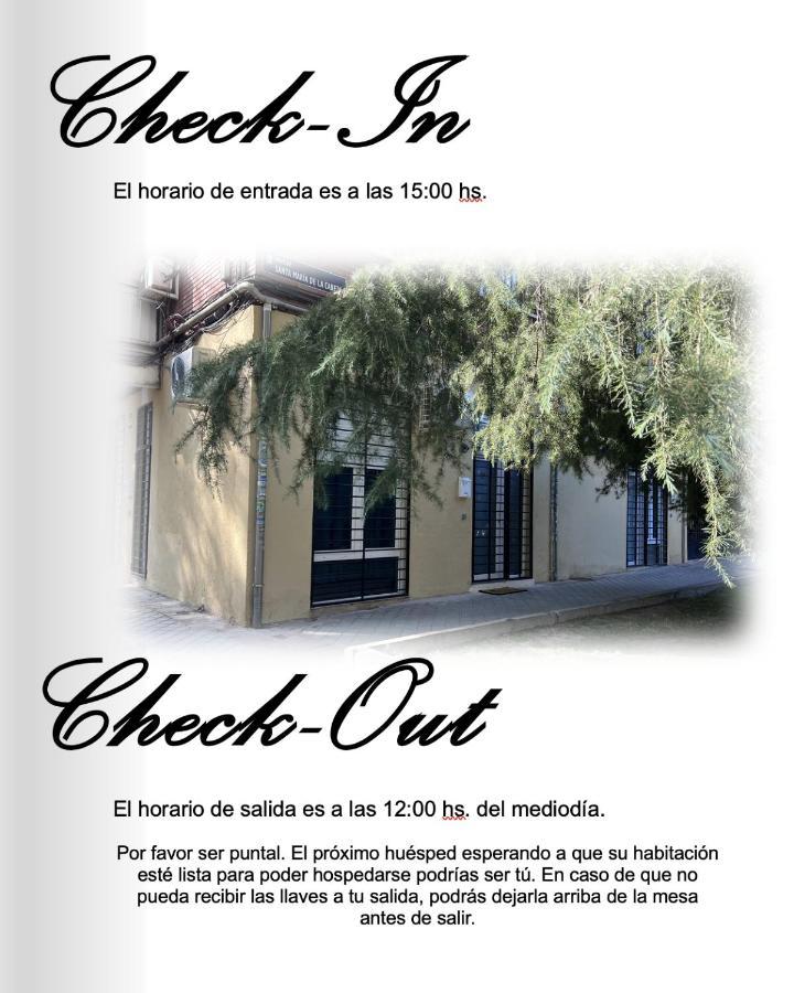 In Guest - Double With Private Bathroom Guest house Madrid