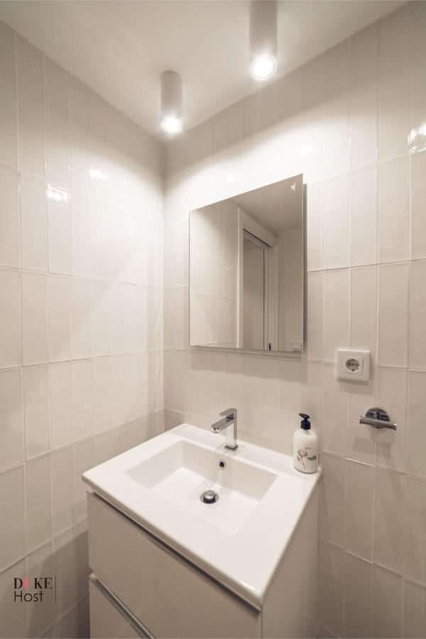 Castilla Luxury 1c Apartment Madrid