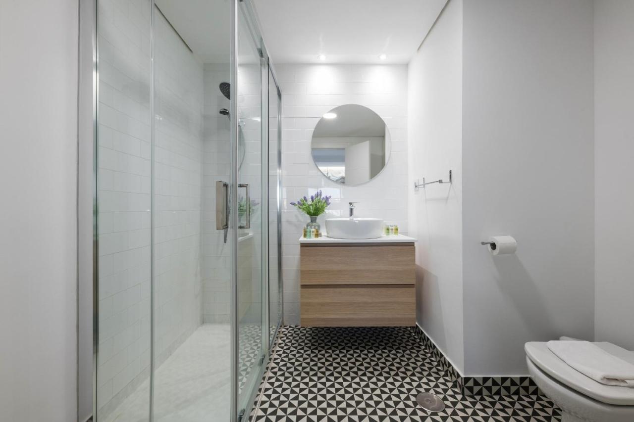 1 Bedroom 1 Bathroom Furnished - Justicia - Refurbished - Minty Apartment