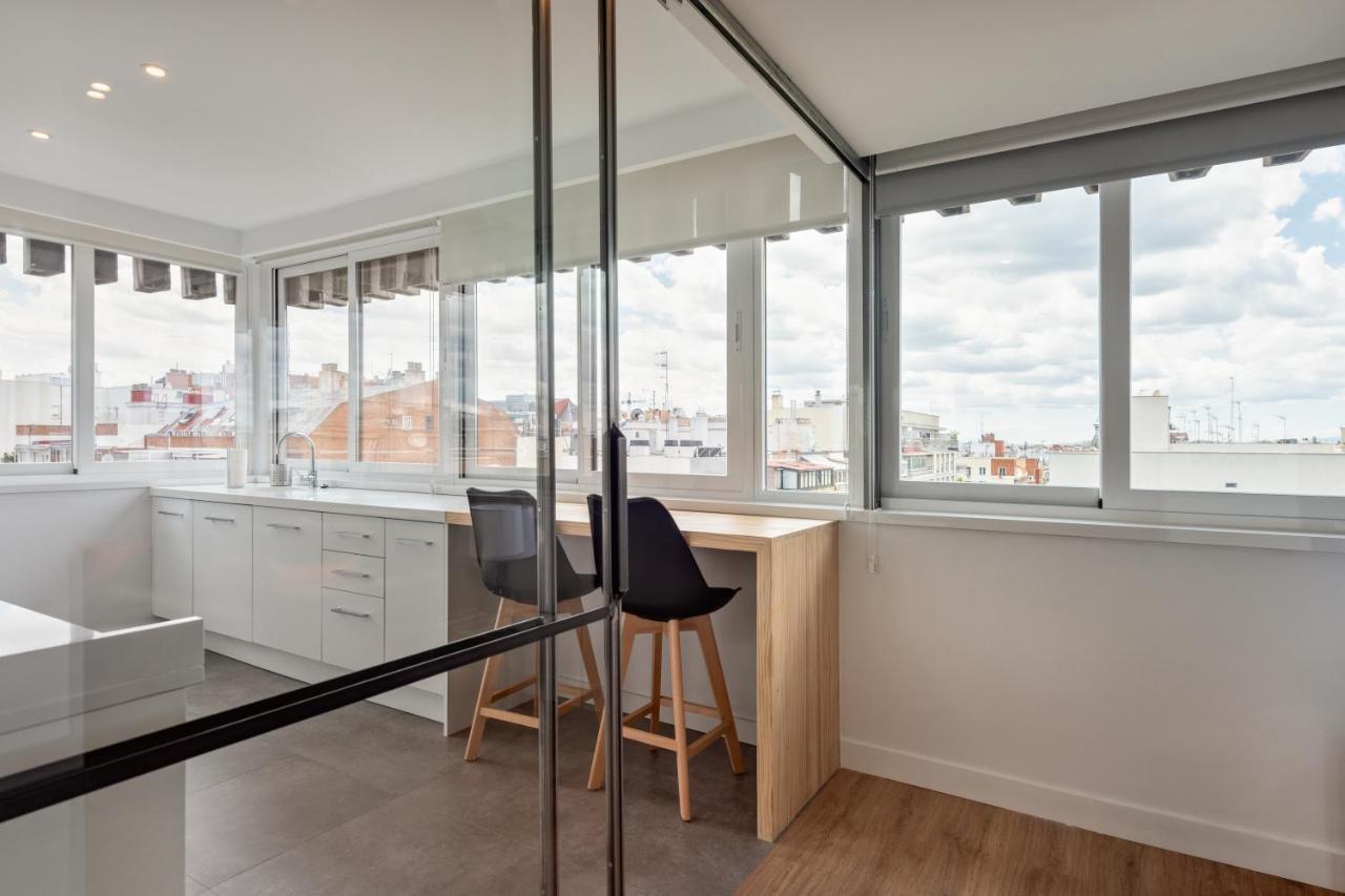 Apartment 2 Bedroom 2 Bathroom Furnished - Salamanca - Bright & Stylish - Mintystay Madrid