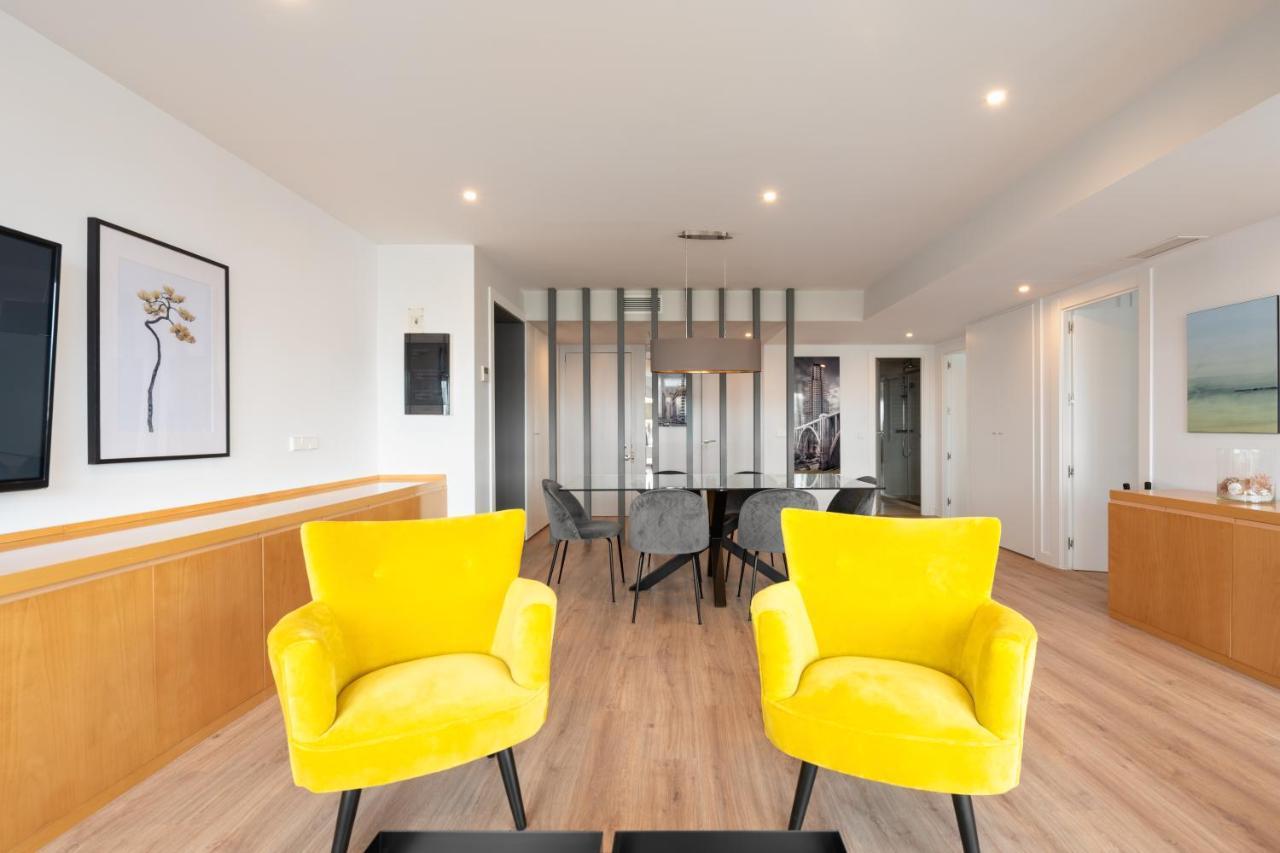 Apartment 2 Bedroom 2 Bathroom Furnished - Salamanca - Bright & Stylish - Mintystay