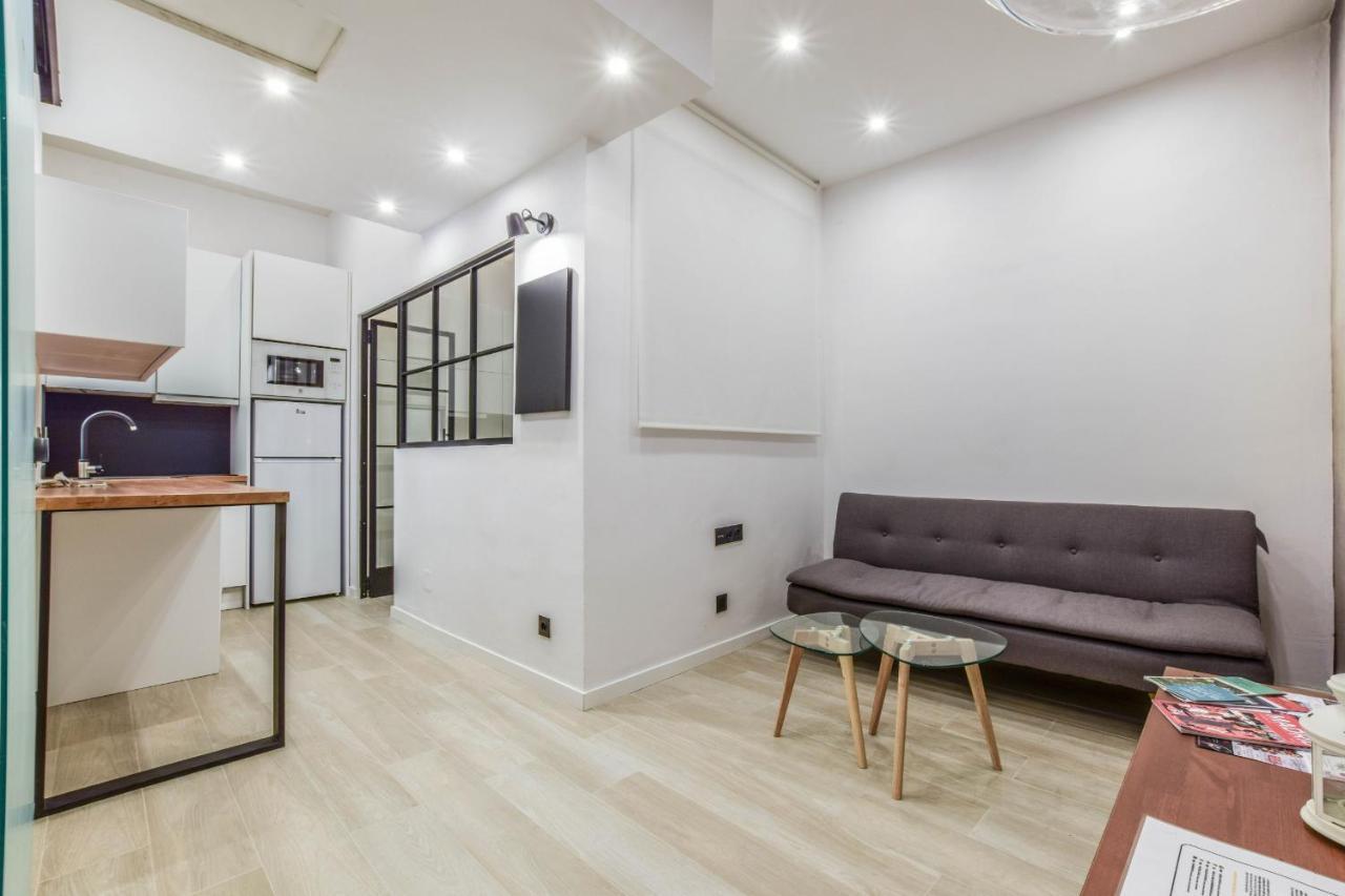 Apartamento Pequeno Reformado En El Centro *