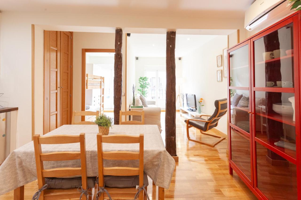 Apartamento Piso Con Dos Frente A Plaza Mayor Madri