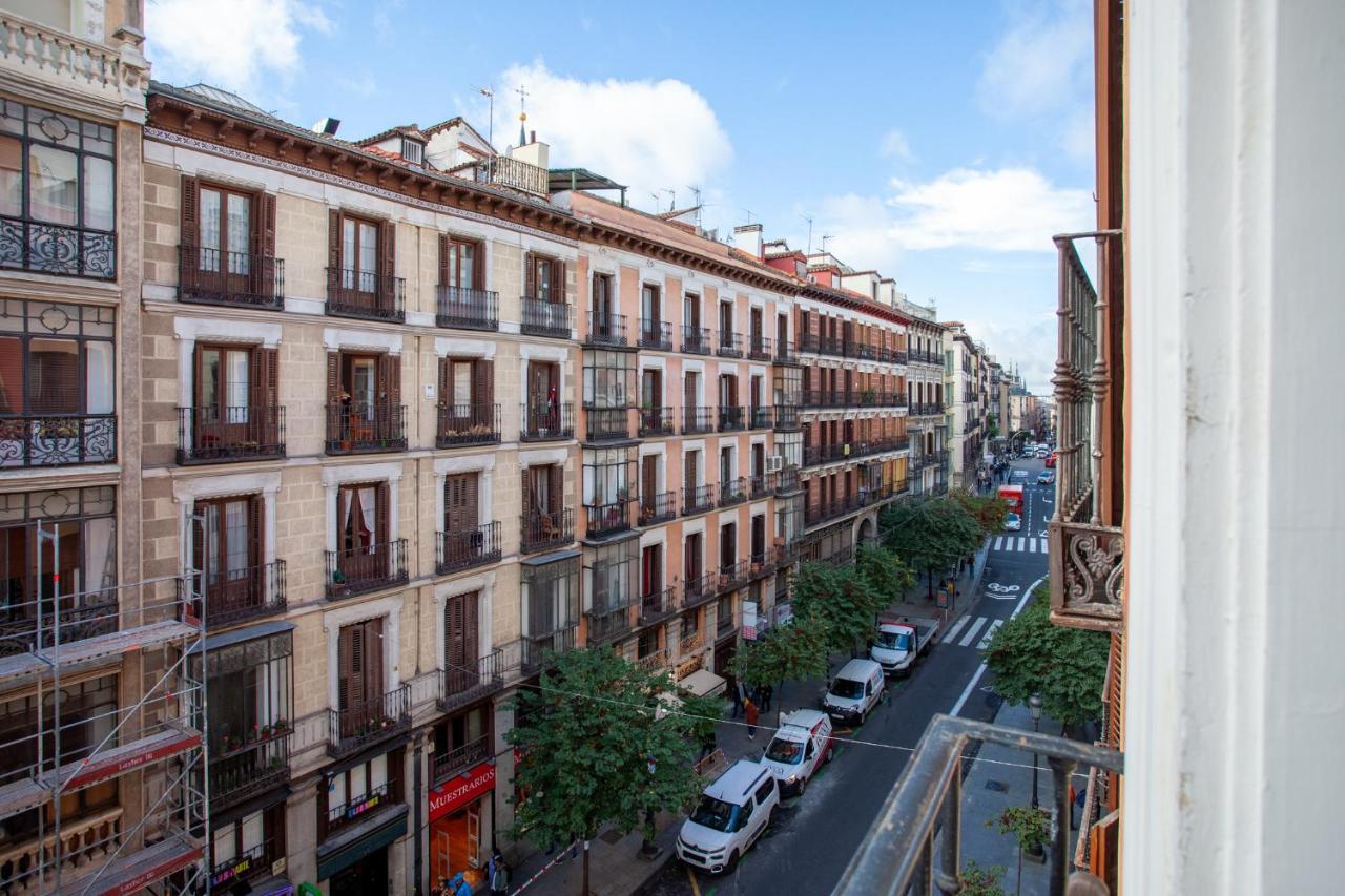 Apartamento Piso Con Dos Frente A Plaza Mayor *