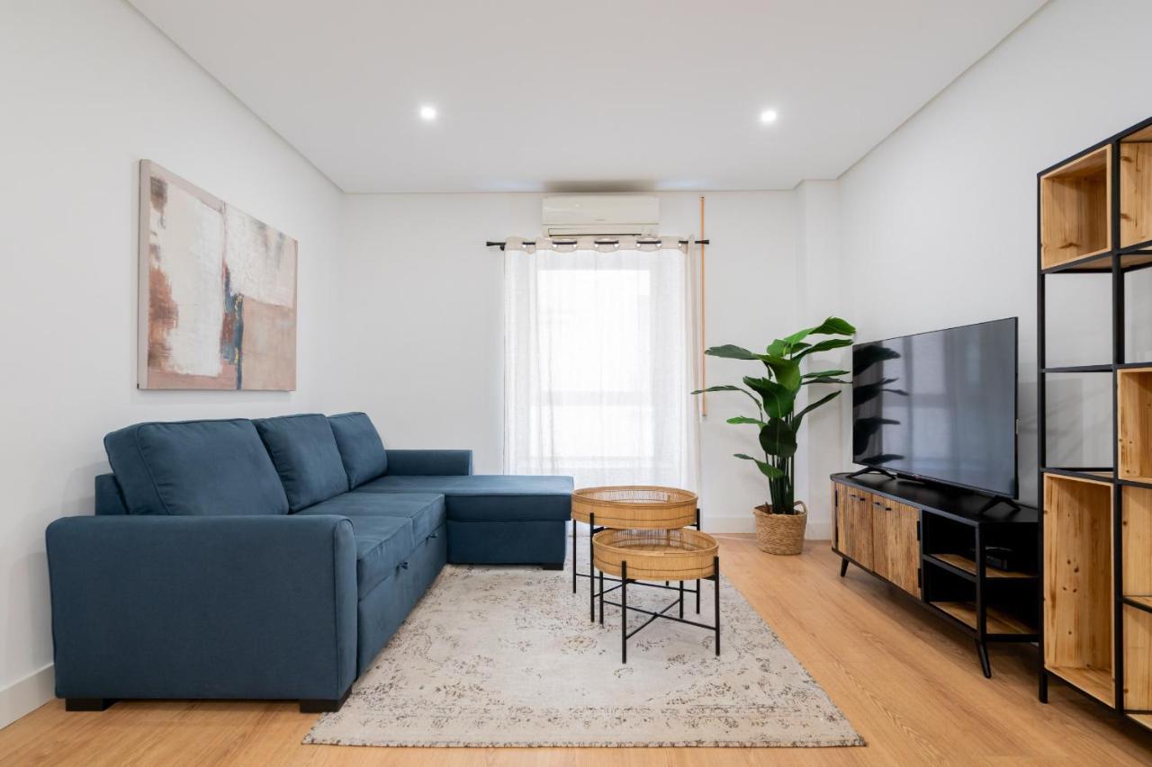 Apartamento De Lujo En La Plaza Pedro Zerolo Al Lado De Gran Via Apartment Madrid