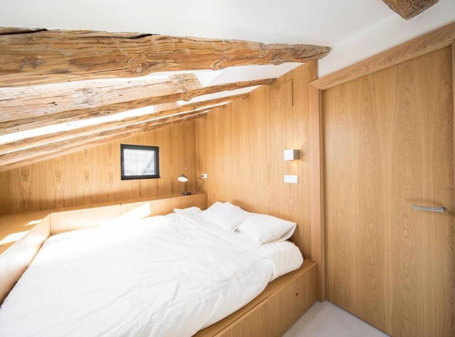 Heima Unique Penthouse In The Heart Plaza De Chueca Apartment Madrid