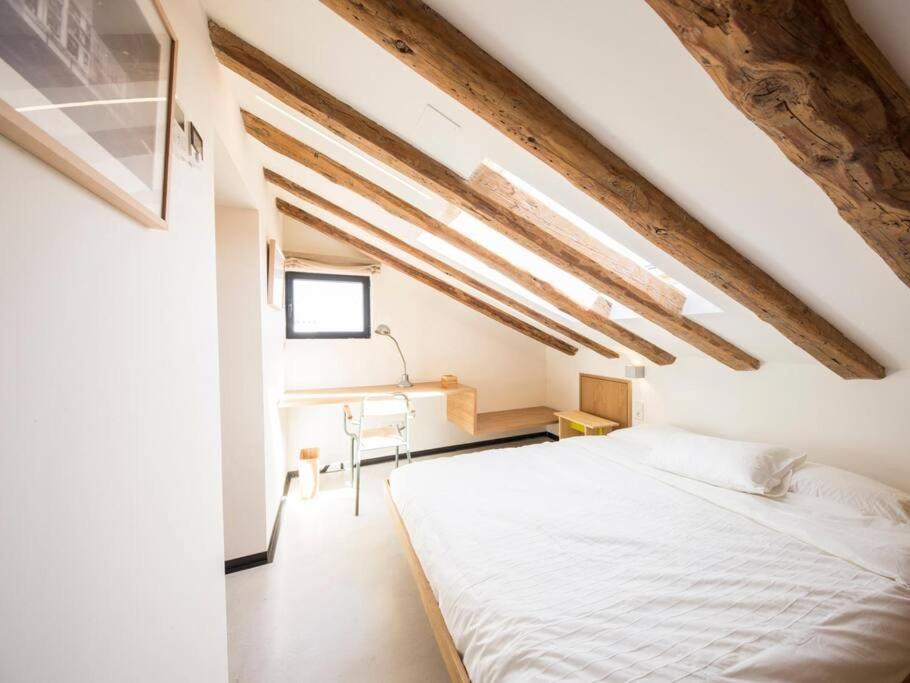 Heima Unique Penthouse In The Heart Plaza De Chueca * Madri