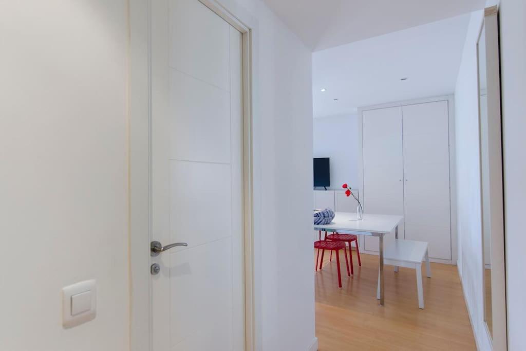 Beautiful Flat A Stone's Throw From The Retiro-vill Apartment *